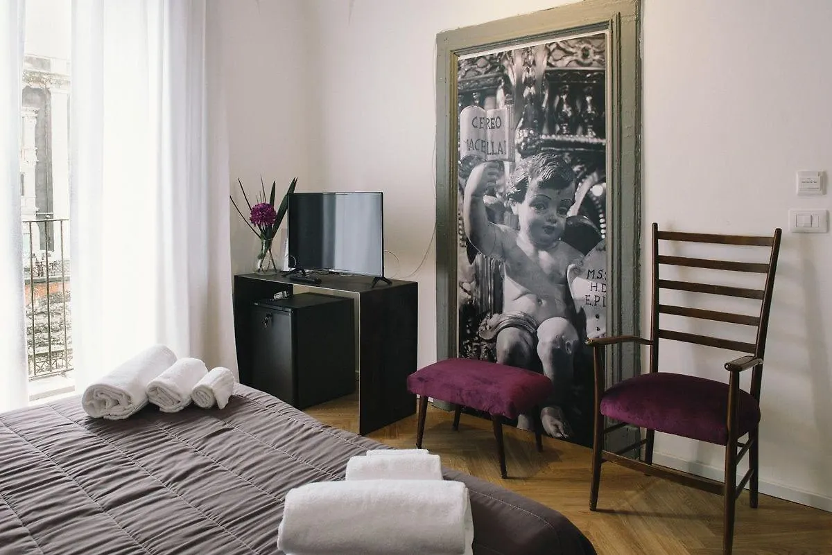 ***  Agatha Cosy Hotel Catania Italy